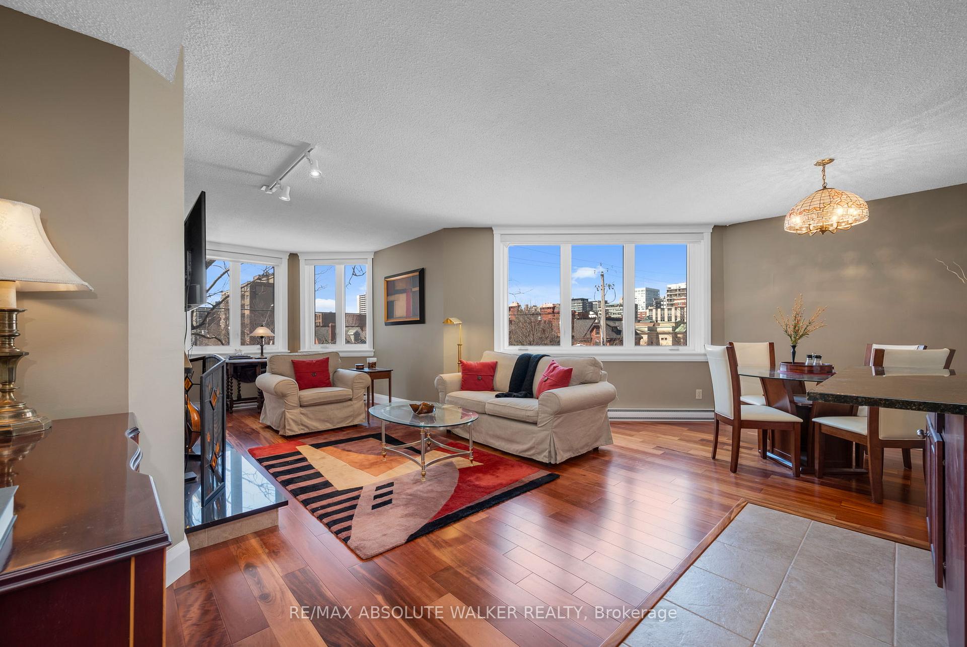 Photo 6 of Unit 401, 317 Metcalfe Street, Ottawa, Ottawa Centre — HOMEH