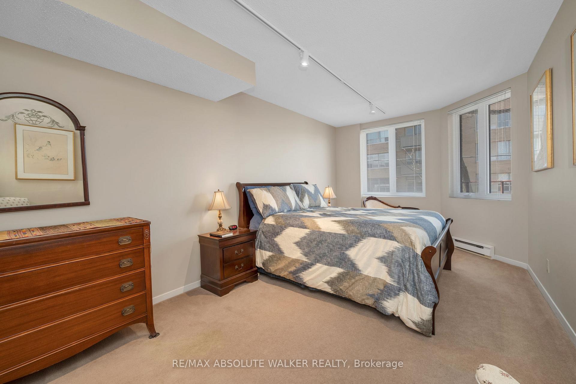 Photo 12 of Unit 401, 317 Metcalfe Street, Ottawa, Ottawa Centre — HOMEH