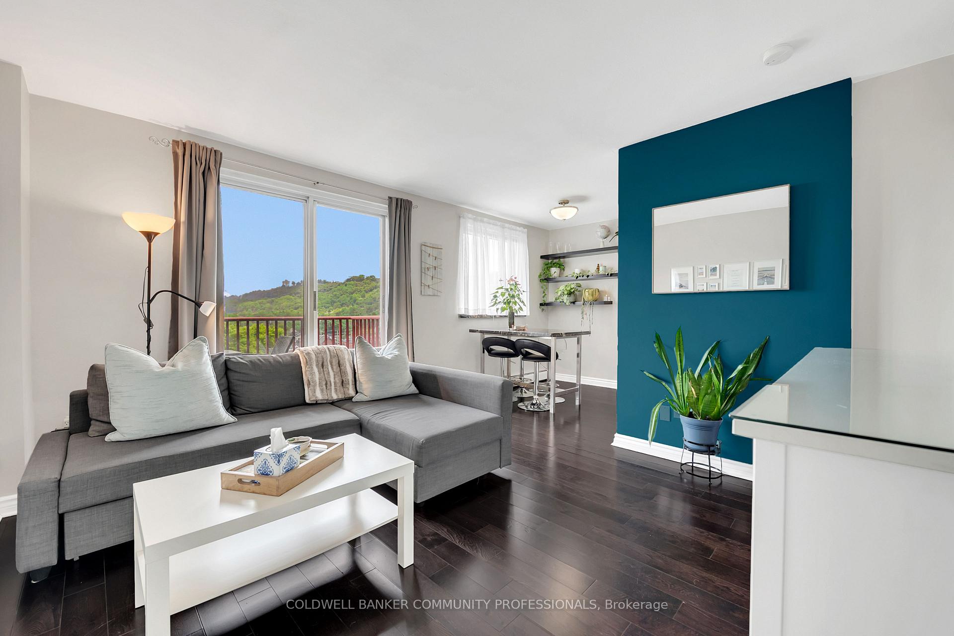 Photo 11 of Unit 806, 141 Catharine Street S, Hamilton, Corktown — HOMEH