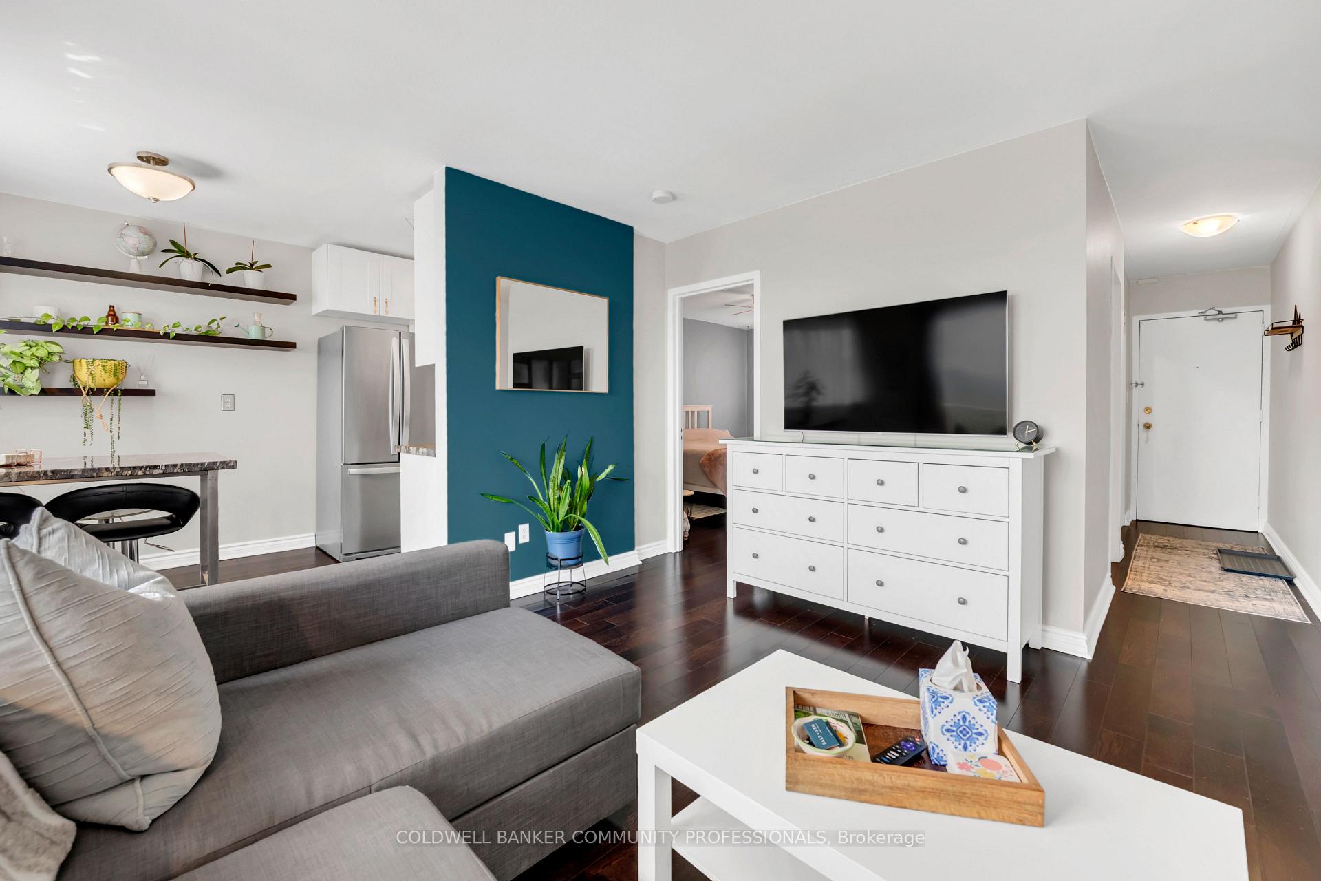 Photo 13 of Unit 806, 141 Catharine Street S, Hamilton, Corktown — HOMEH