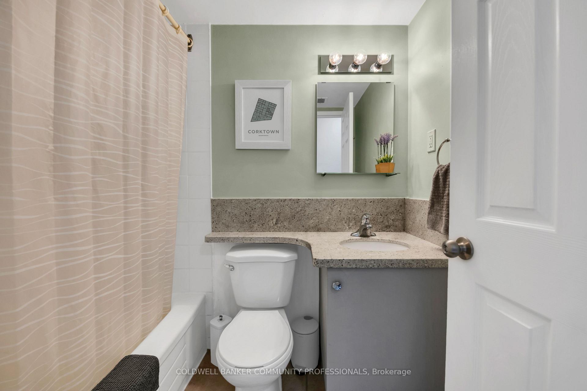 Photo 23 of Unit 806, 141 Catharine Street S, Hamilton, Corktown — HOMEH