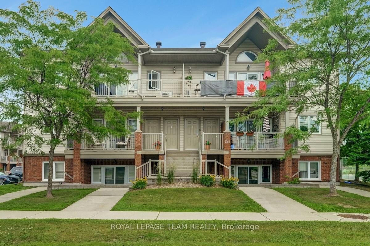 Photo 1 of Unit C, 221 Crestway Drive, Ottawa, Barrhaven East — HOMEH