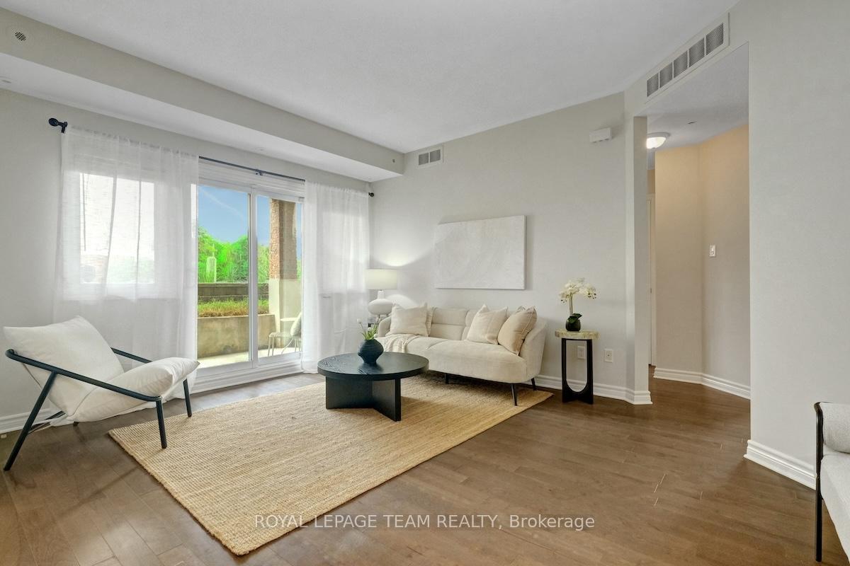 Photo 16 of Unit C, 221 Crestway Drive, Ottawa, Barrhaven East — HOMEH