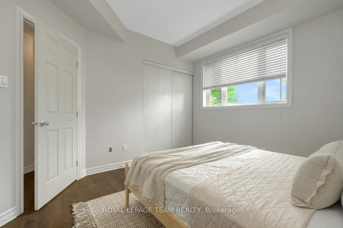 Photo 25 of Unit C, 221 Crestway Drive, Ottawa, Barrhaven East — HOMEH