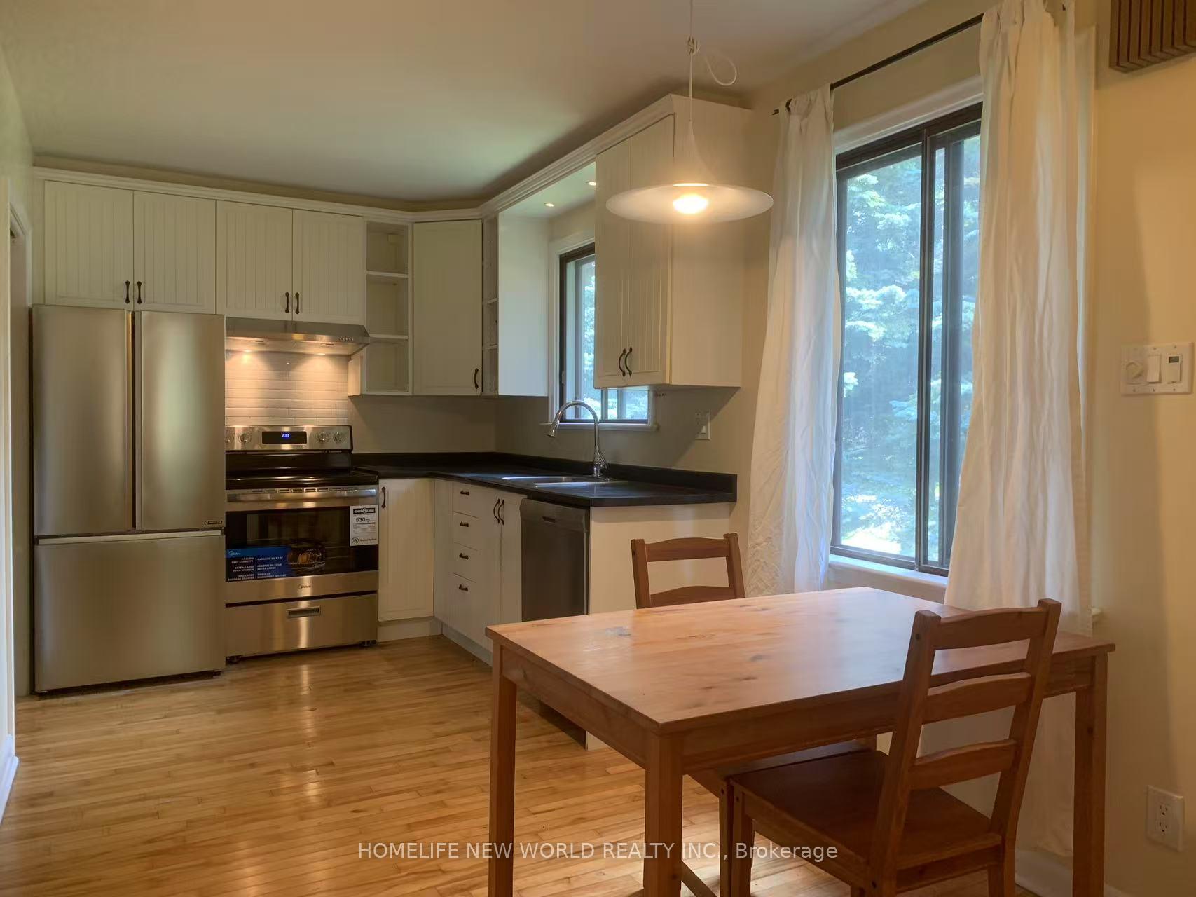 Photo 3 of 787 Raglan Avenue, Ottawa, Elmvale Acres — HOMEH