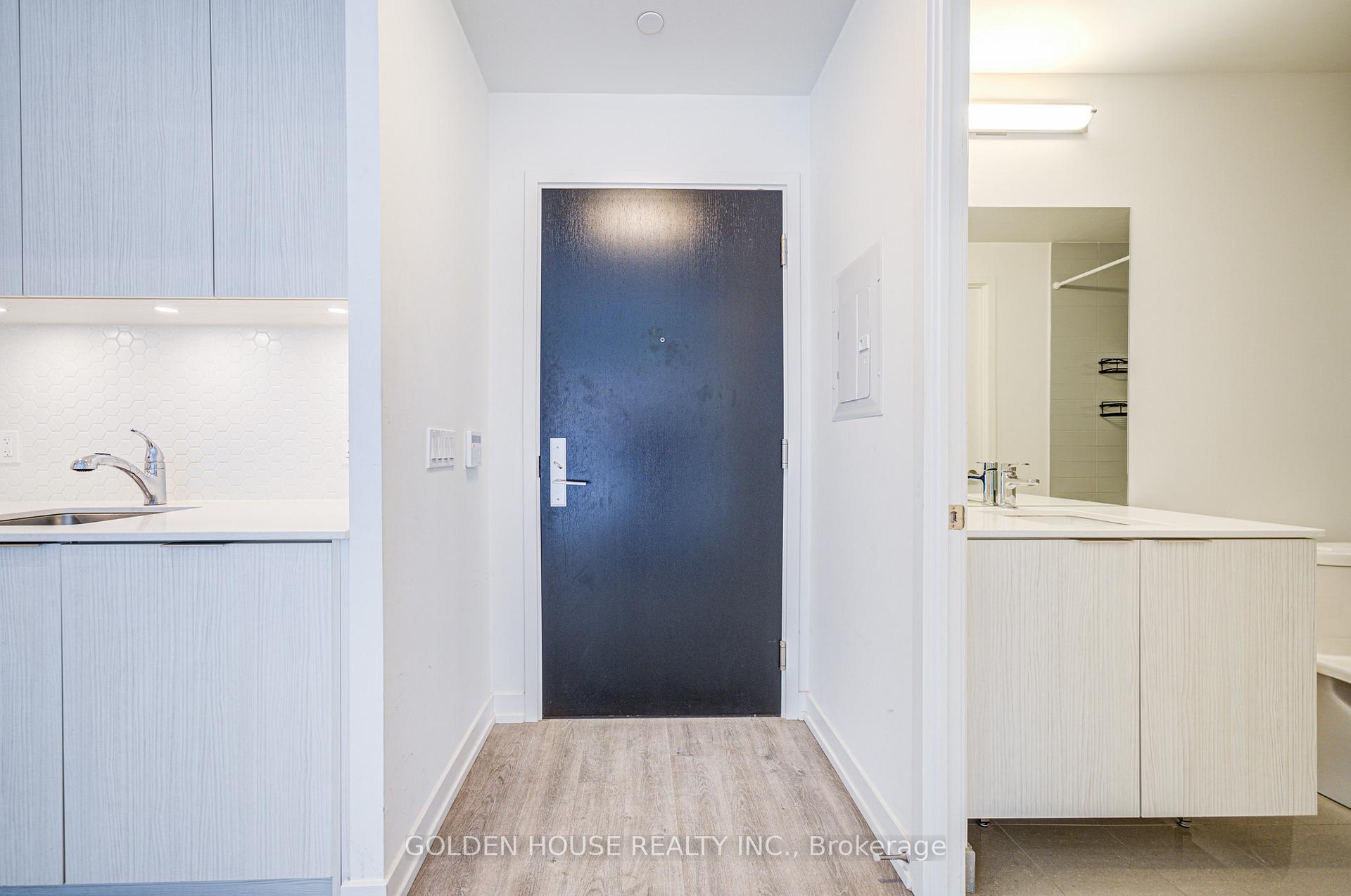 Photo 7 of Unit 708, 158 Front Street E, Toronto, Moss Park — HOMEH