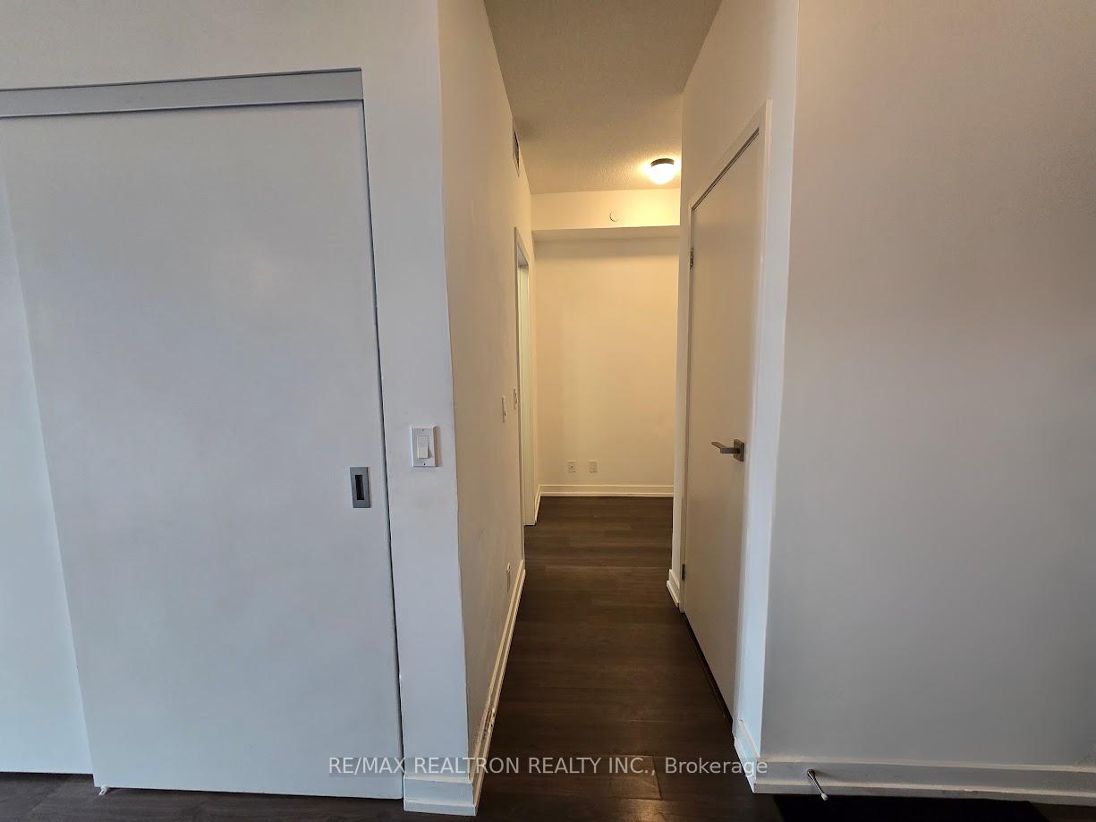 Photo 20 of Unit 803, 89 Dunfield Avenue, Toronto, Mount Pleasant West — HOMEH