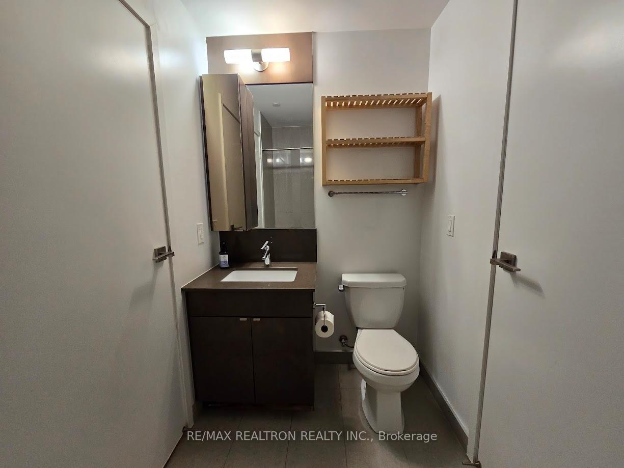 Photo 25 of Unit 803, 89 Dunfield Avenue, Toronto, Mount Pleasant West — HOMEH