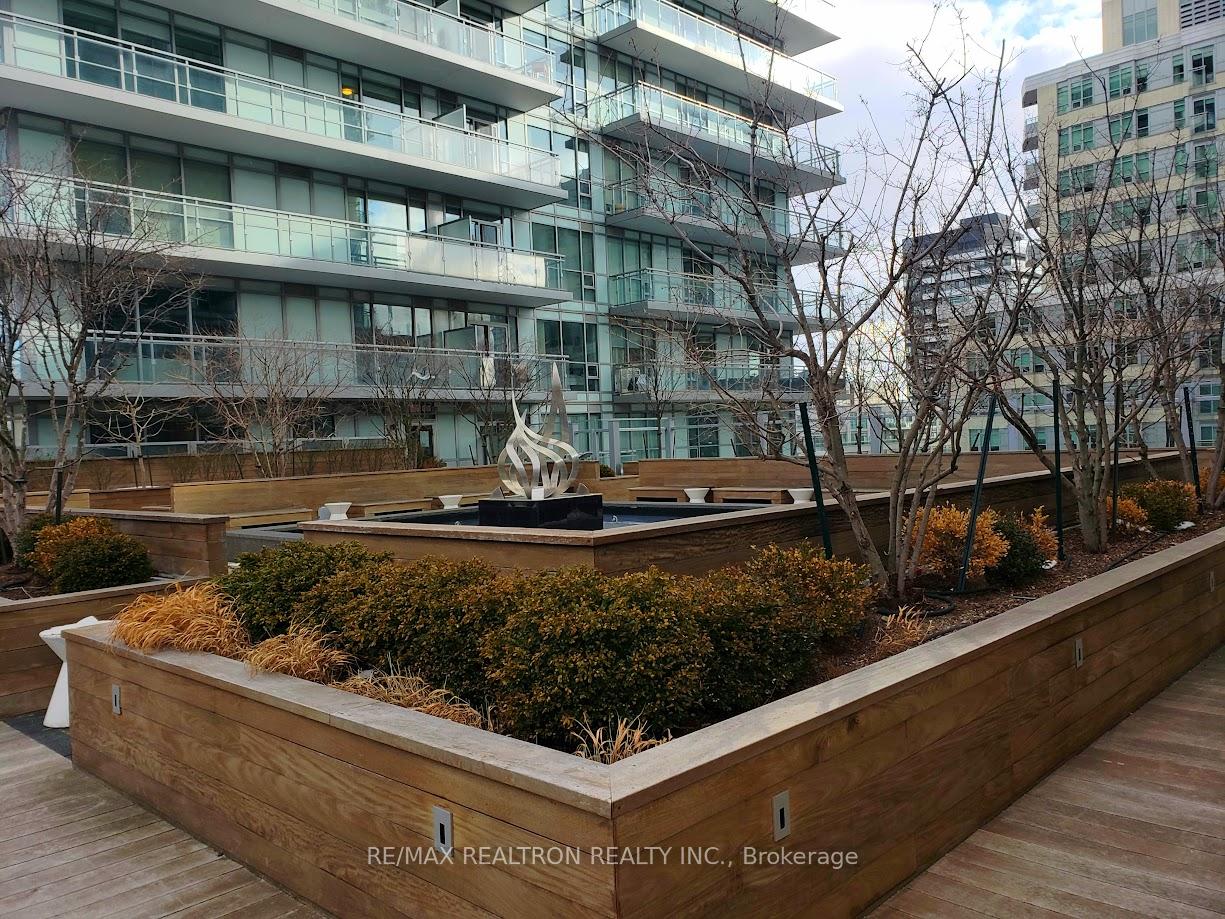 Photo 38 of Unit 803, 89 Dunfield Avenue, Toronto, Mount Pleasant West — HOMEH