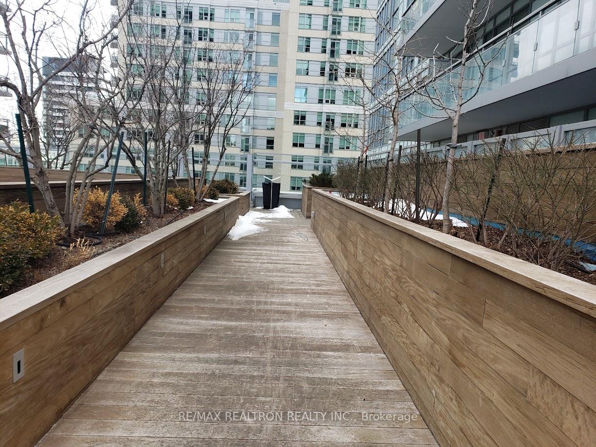 Photo 39 of Unit 803, 89 Dunfield Avenue, Toronto, Mount Pleasant West — HOMEH