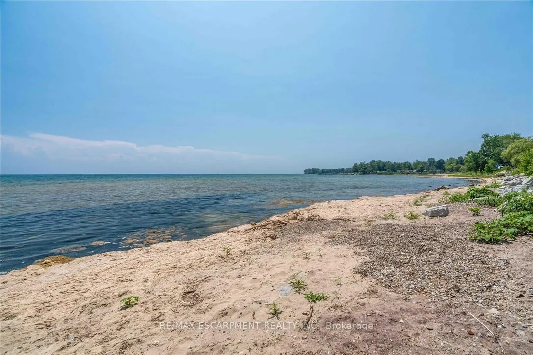 Photo 6 of 2399 Lakeshore Road, Haldimand, Dunnville — HOMEH