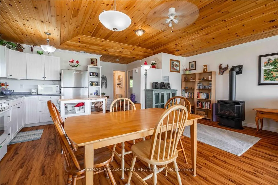 Photo 12 of 2399 Lakeshore Road, Haldimand, Dunnville — HOMEH