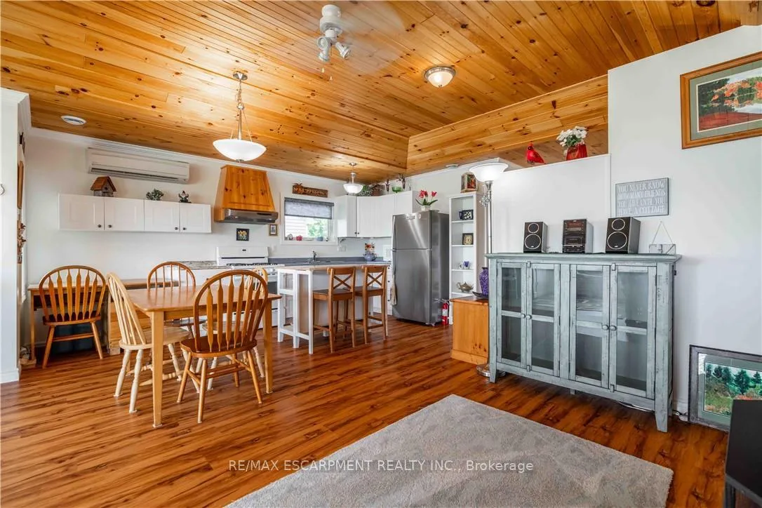 Photo 14 of 2399 Lakeshore Road, Haldimand, Dunnville — HOMEH