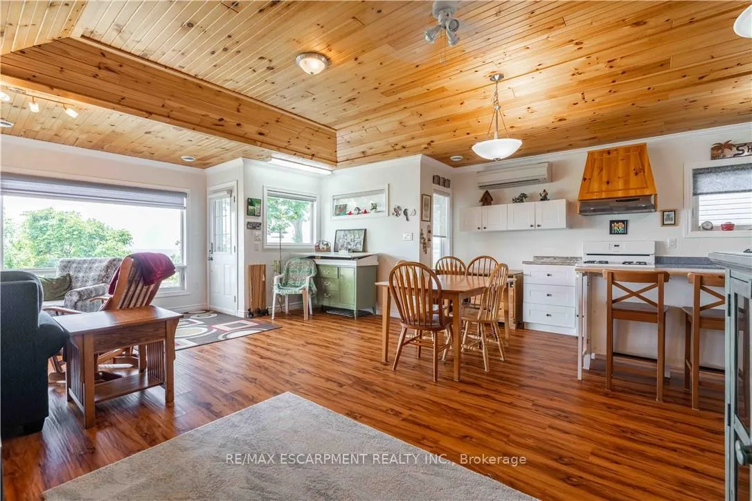 Photo 15 of 2399 Lakeshore Road, Haldimand, Dunnville — HOMEH