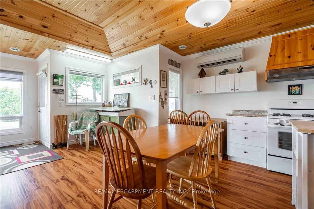 Photo 16 of 2399 Lakeshore Road, Haldimand, Dunnville — HOMEH