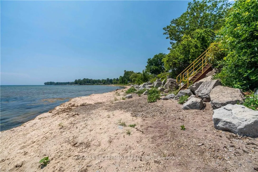 Photo 40 of 2399 Lakeshore Road, Haldimand, Dunnville — HOMEH
