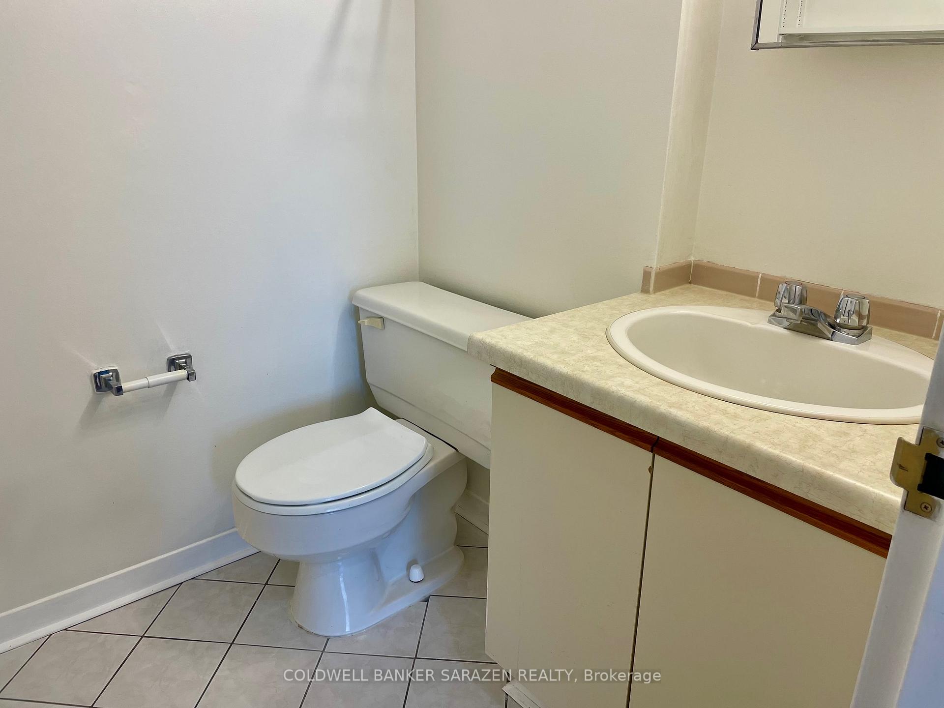 Photo 12 of Unit 1215, 80 Sandcastle Drive, Ottawa, Leslie Park — HOMEH