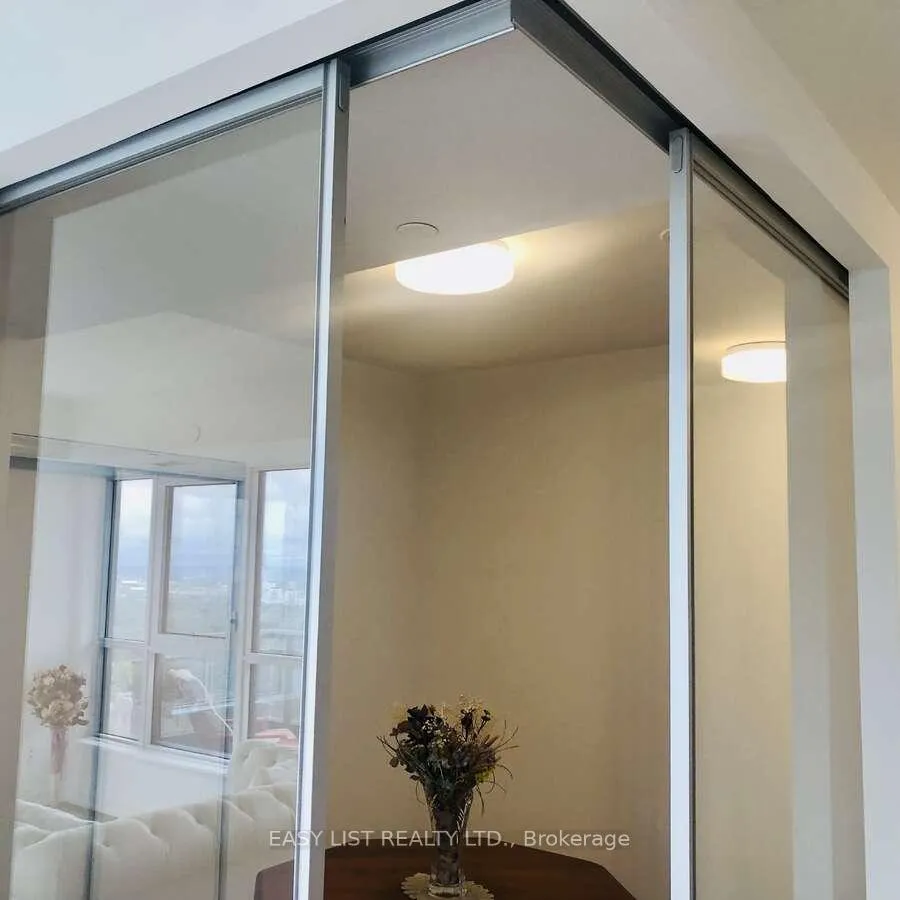 Photo 10 of Unit 2708, 286 Main Street, Toronto, East End-Danforth — HOMEH