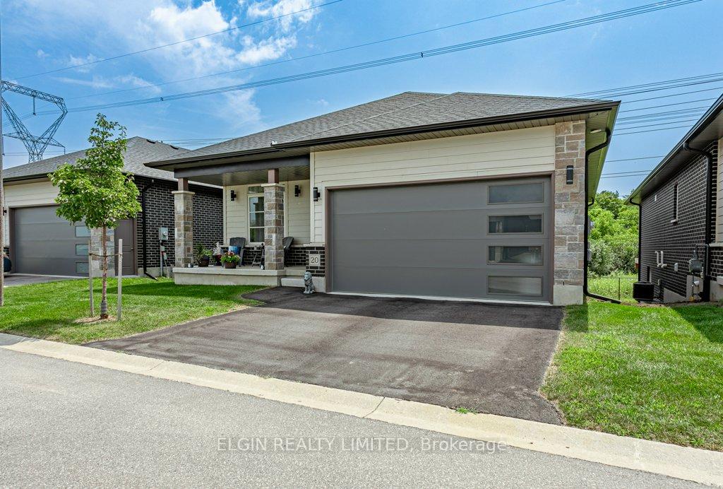 Front of Unit 20, 10 Mcpherson Court