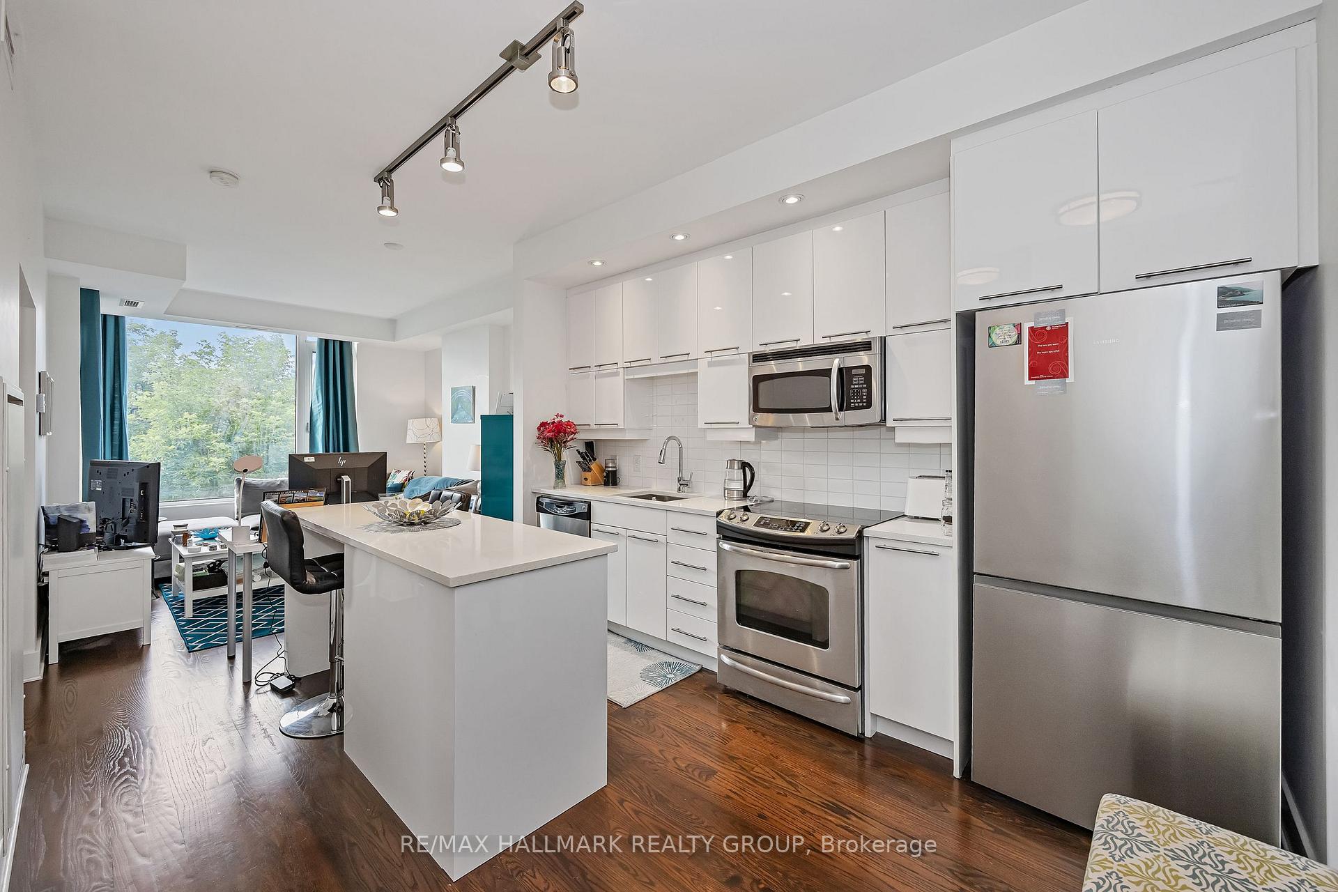 Photo 11 of Unit 308, 101 Richmond Road, Ottawa, Westboro South — HOMEH