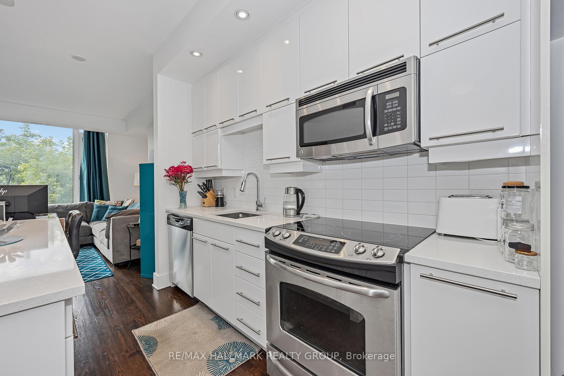 Photo 14 of Unit 308, 101 Richmond Road, Ottawa, Westboro South — HOMEH