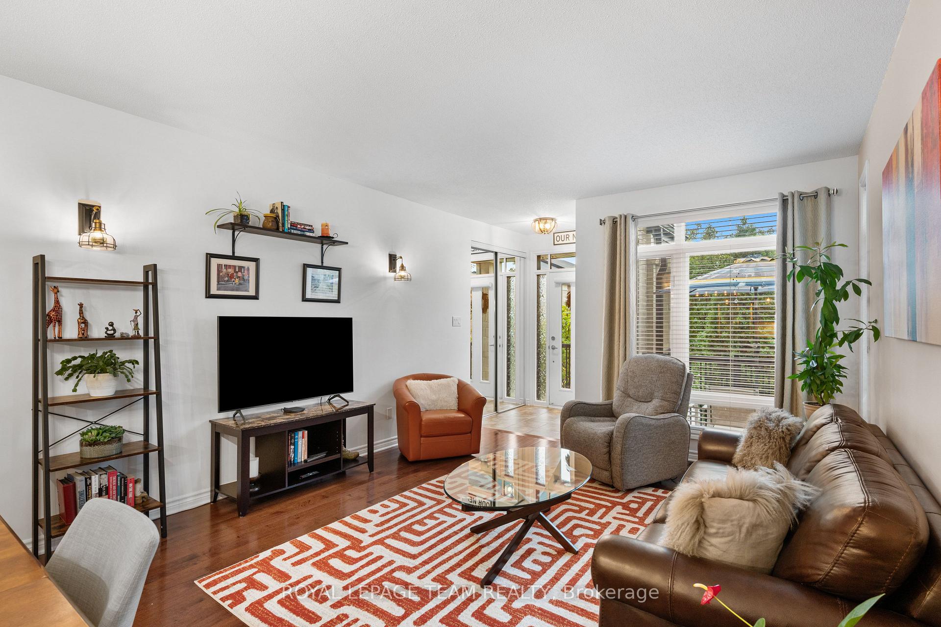 Photo 9 of Unit 51, 117 Poplin Street, Ottawa, Riverside South/Gloucester Glen — HOMEH