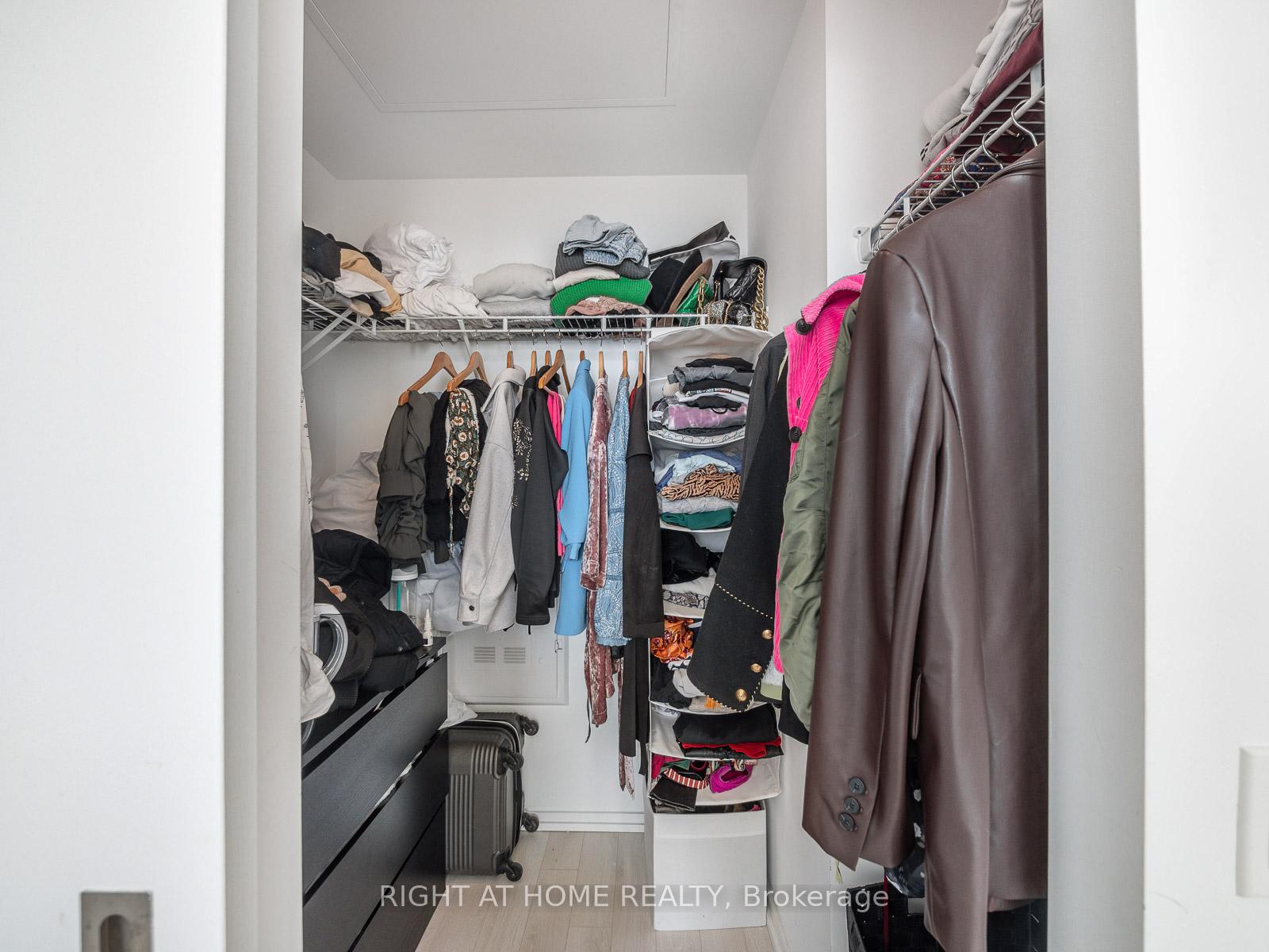 Photo 32 of Unit 5607, 197 Yonge Street, Toronto, Church-Yonge Corridor — HOMEH