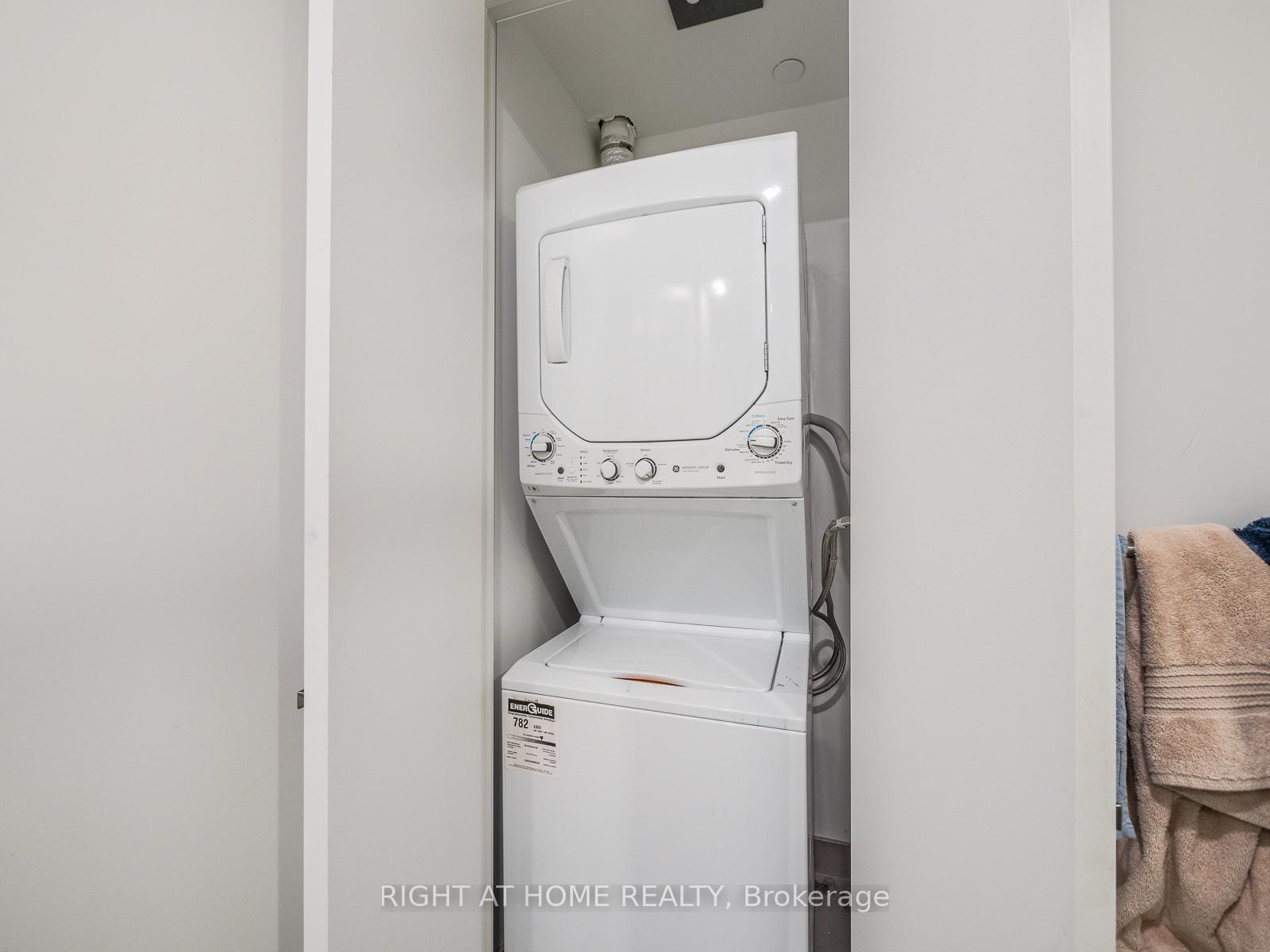 Photo 33 of Unit 5607, 197 Yonge Street, Toronto, Church-Yonge Corridor — HOMEH