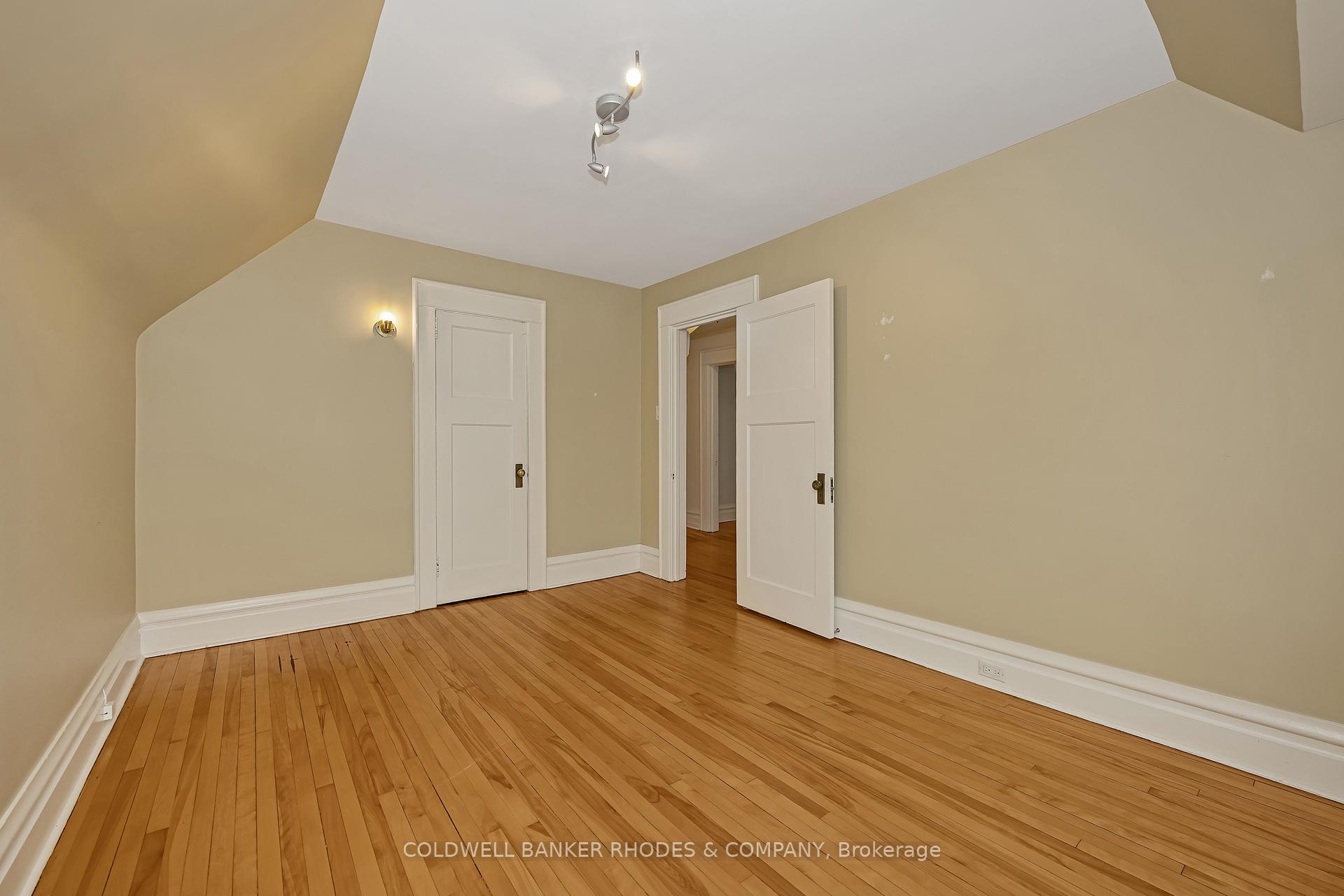Photo 29 of 62 Powell Avenue, Ottawa, Glebe — HOMEH