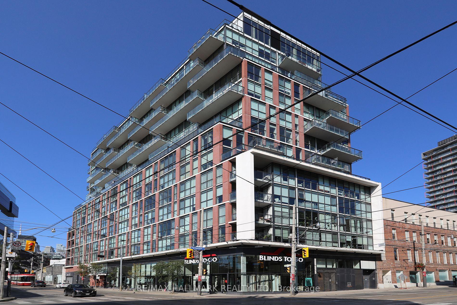 Front of Unit 1104, 318 King Street E