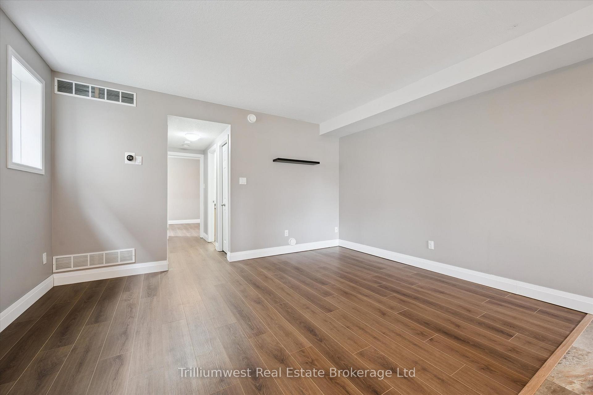 Photo 8 of Unit 19C, 50 Howe Drive, Kitchener — HOMEH