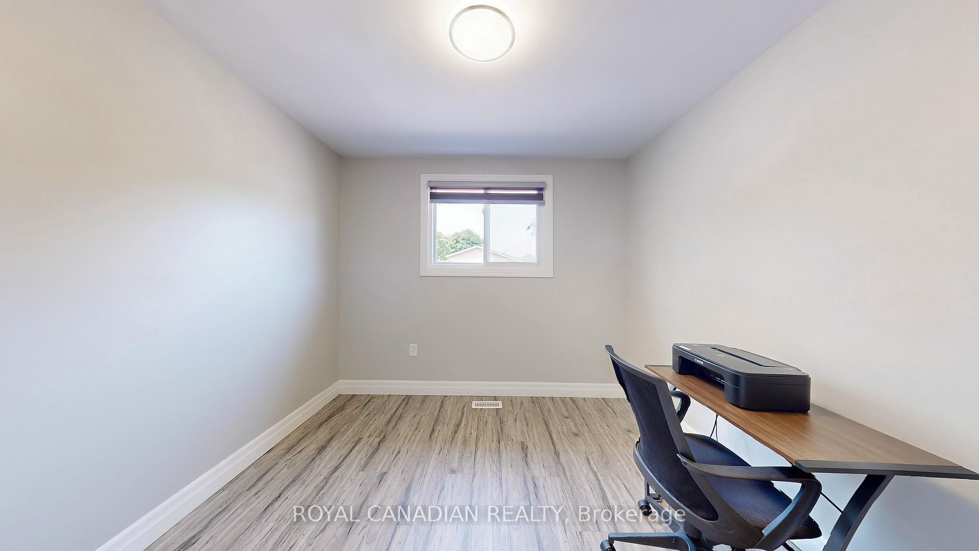 Photo 17 of Unit 119, 100 Quigley Road, Hamilton, Vincent — HOMEH