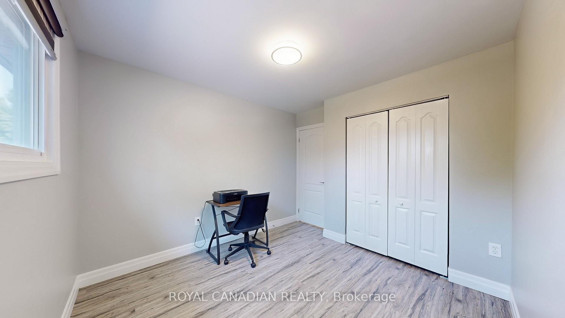 Photo 18 of Unit 119, 100 Quigley Road, Hamilton, Vincent — HOMEH