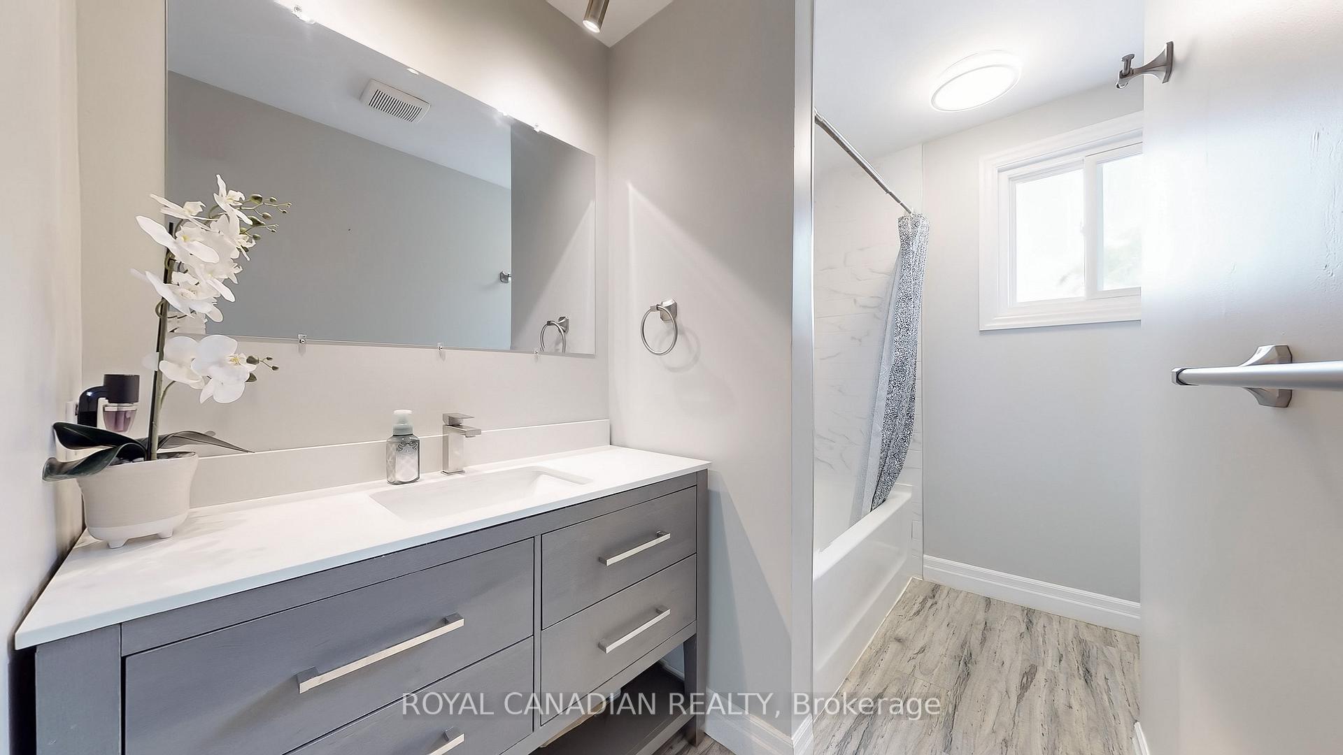Photo 19 of Unit 119, 100 Quigley Road, Hamilton, Vincent — HOMEH