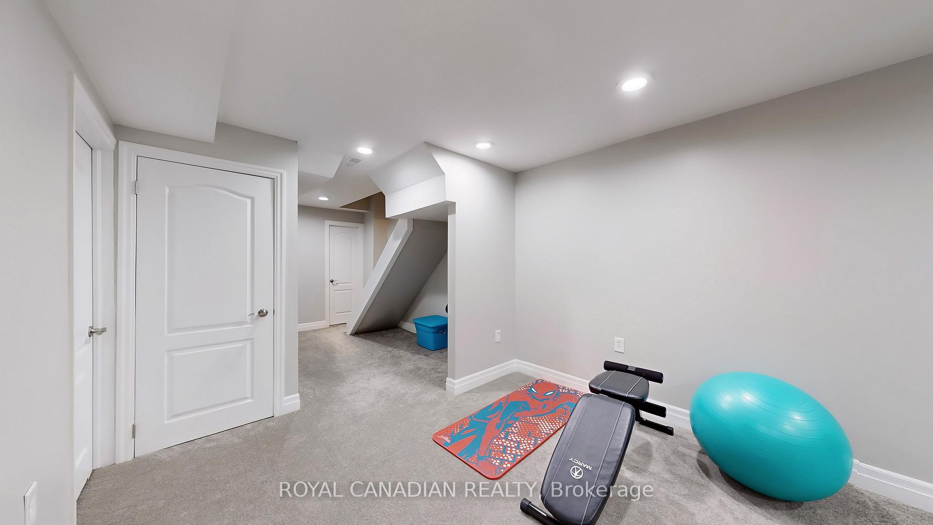 Photo 24 of Unit 119, 100 Quigley Road, Hamilton, Vincent — HOMEH