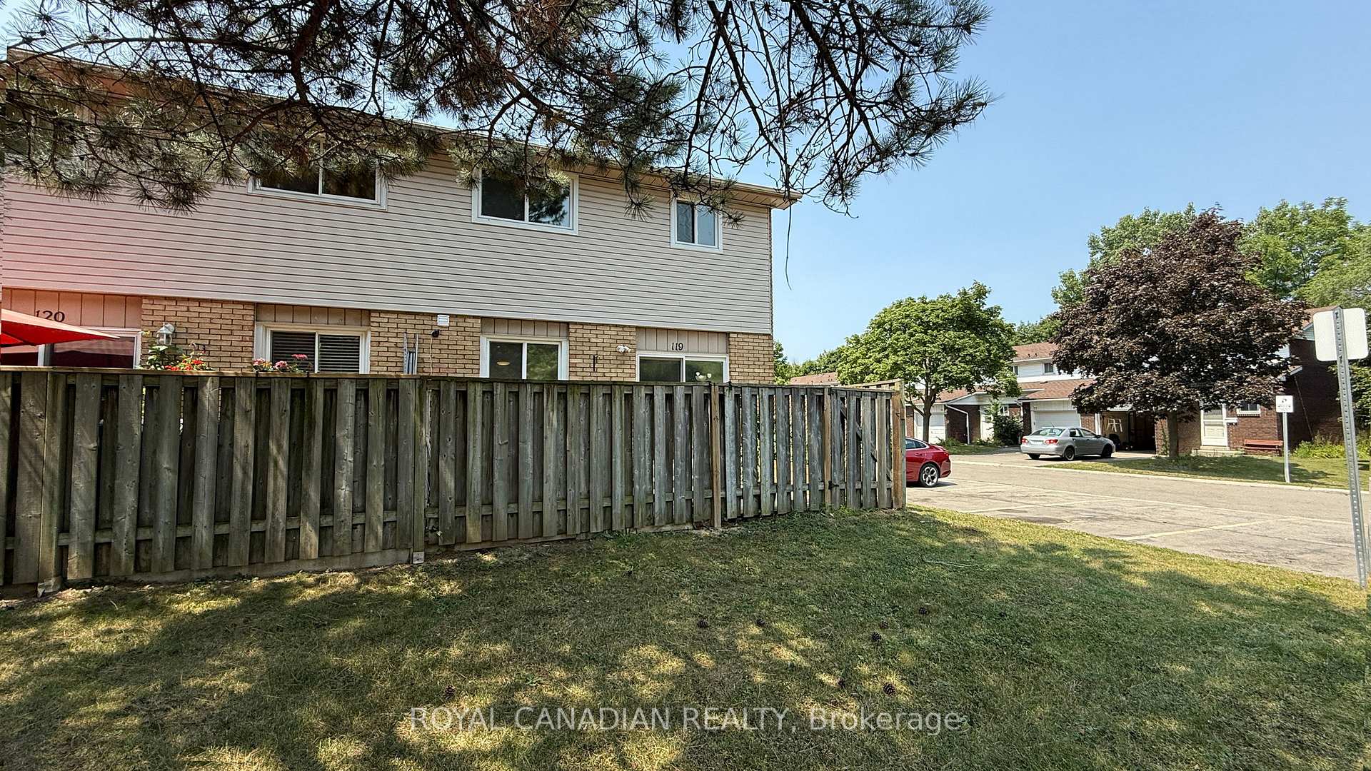 Photo 35 of Unit 119, 100 Quigley Road, Hamilton, Vincent — HOMEH