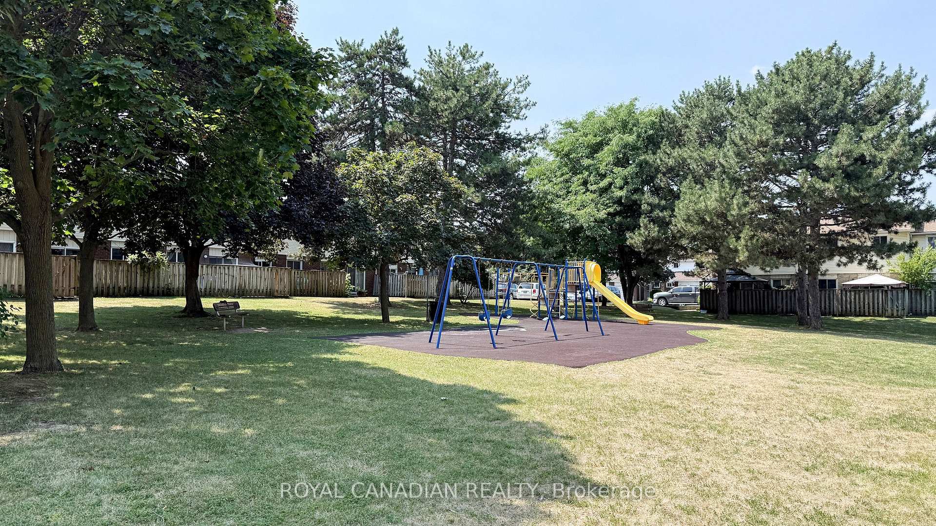 Photo 38 of Unit 119, 100 Quigley Road, Hamilton, Vincent — HOMEH