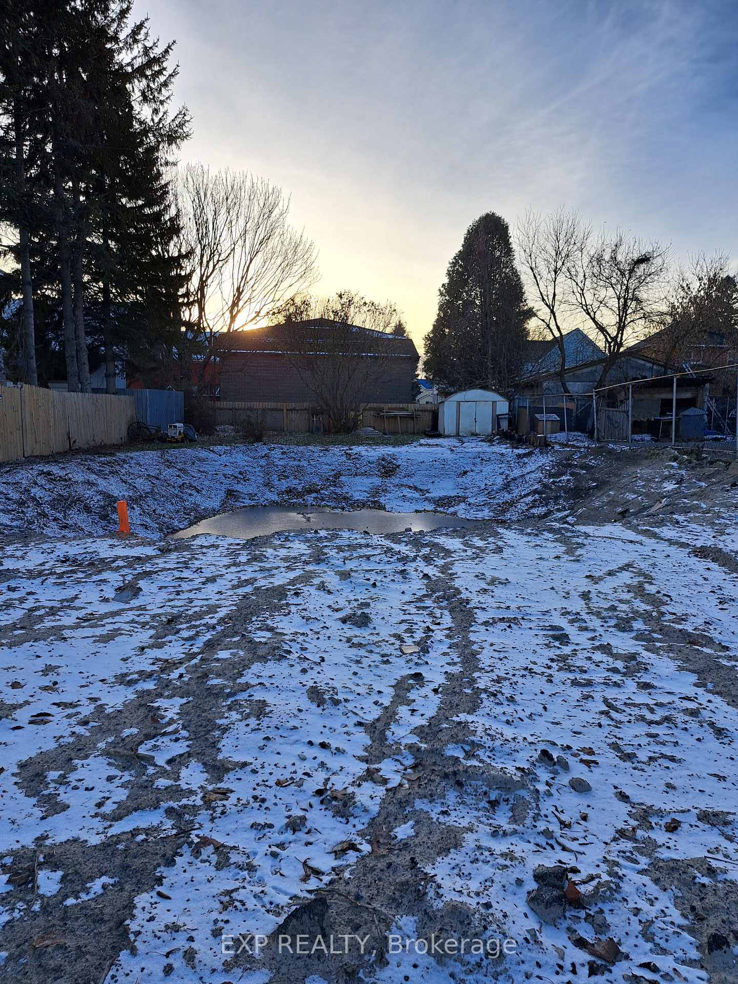 Photo 6 of 660 East Street W, Edwardsburgh/Cardinal, Town of Cardinal — HOMEH