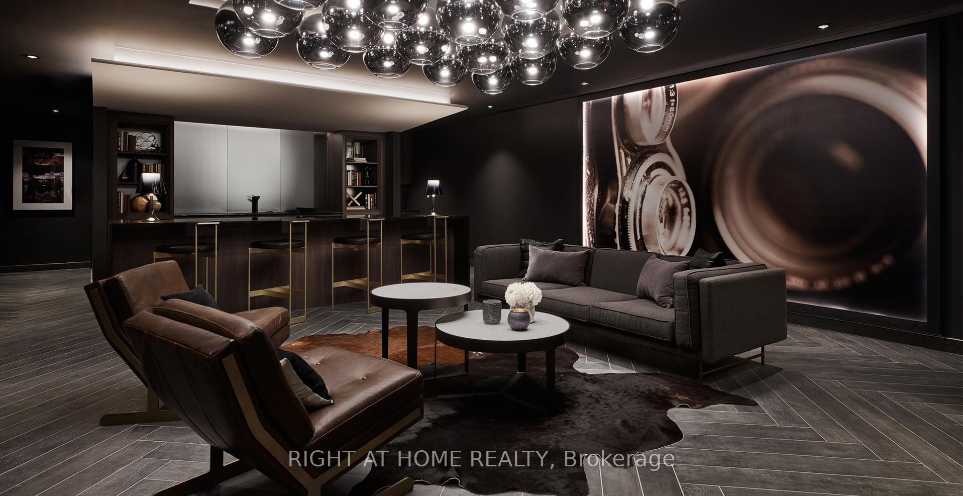 Photo 5 of Unit 2024, 2851 Highway 7, Vaughan, Vaughan Corporate Centre — HOMEH