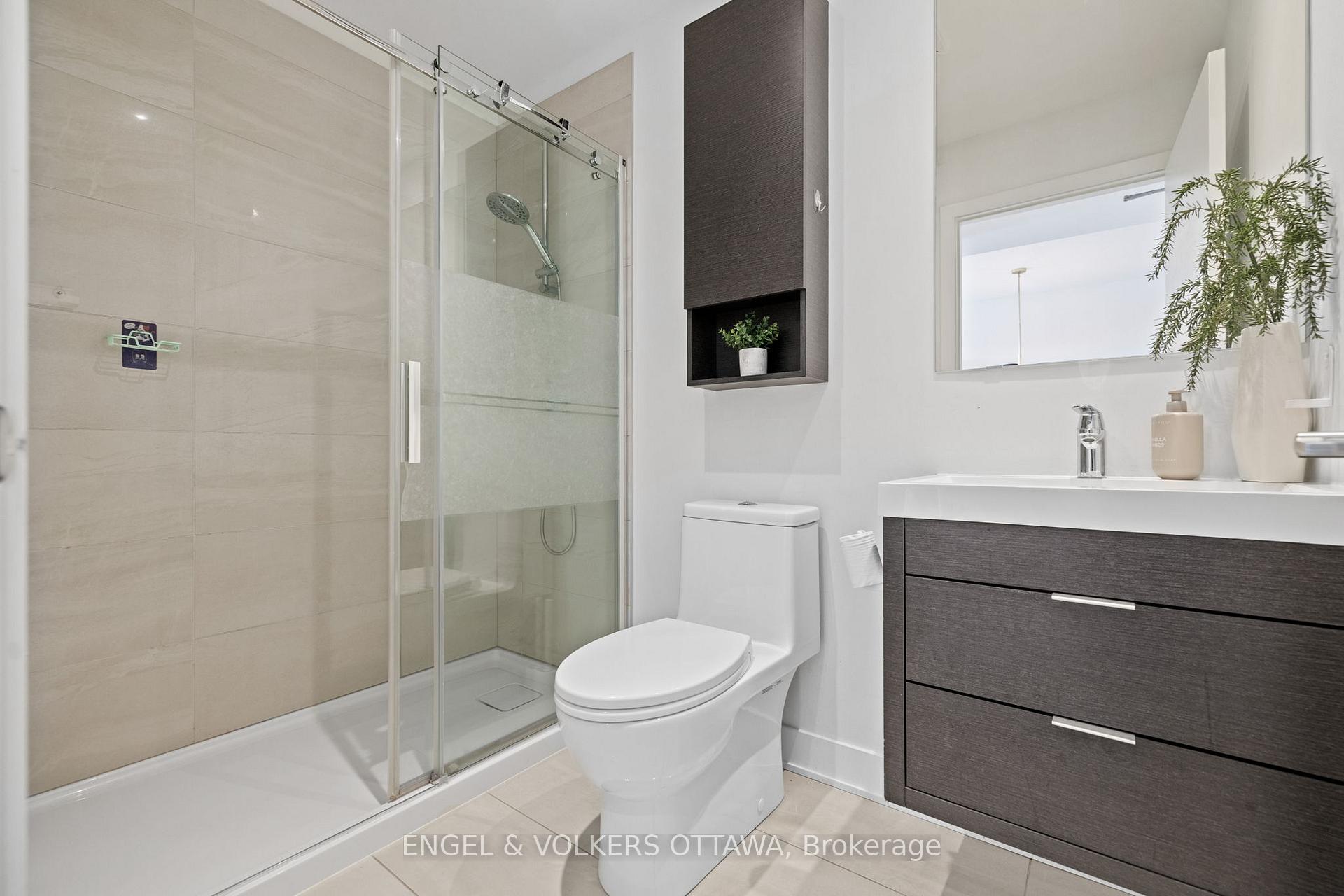 Photo 4 of Unit 2005, 20 Daly Avenue, Ottawa, Sandy Hill — HOMEH