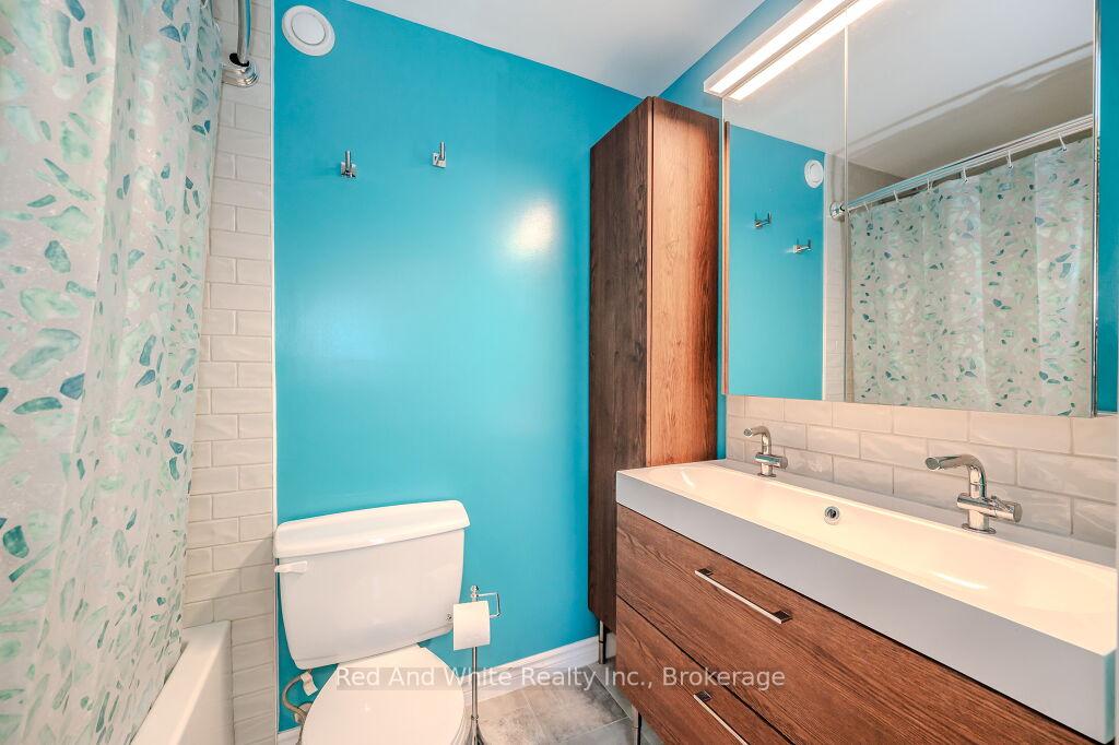 Photo 16 of Unit 12, 30 Green Valley Drive, Kitchener — HOMEH