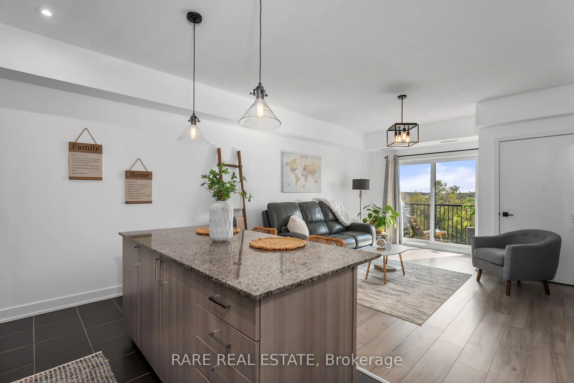 Photo 2 of Unit 506, 5 Chef Lane, Barrie, Rural Barrie Southeast — HOMEH