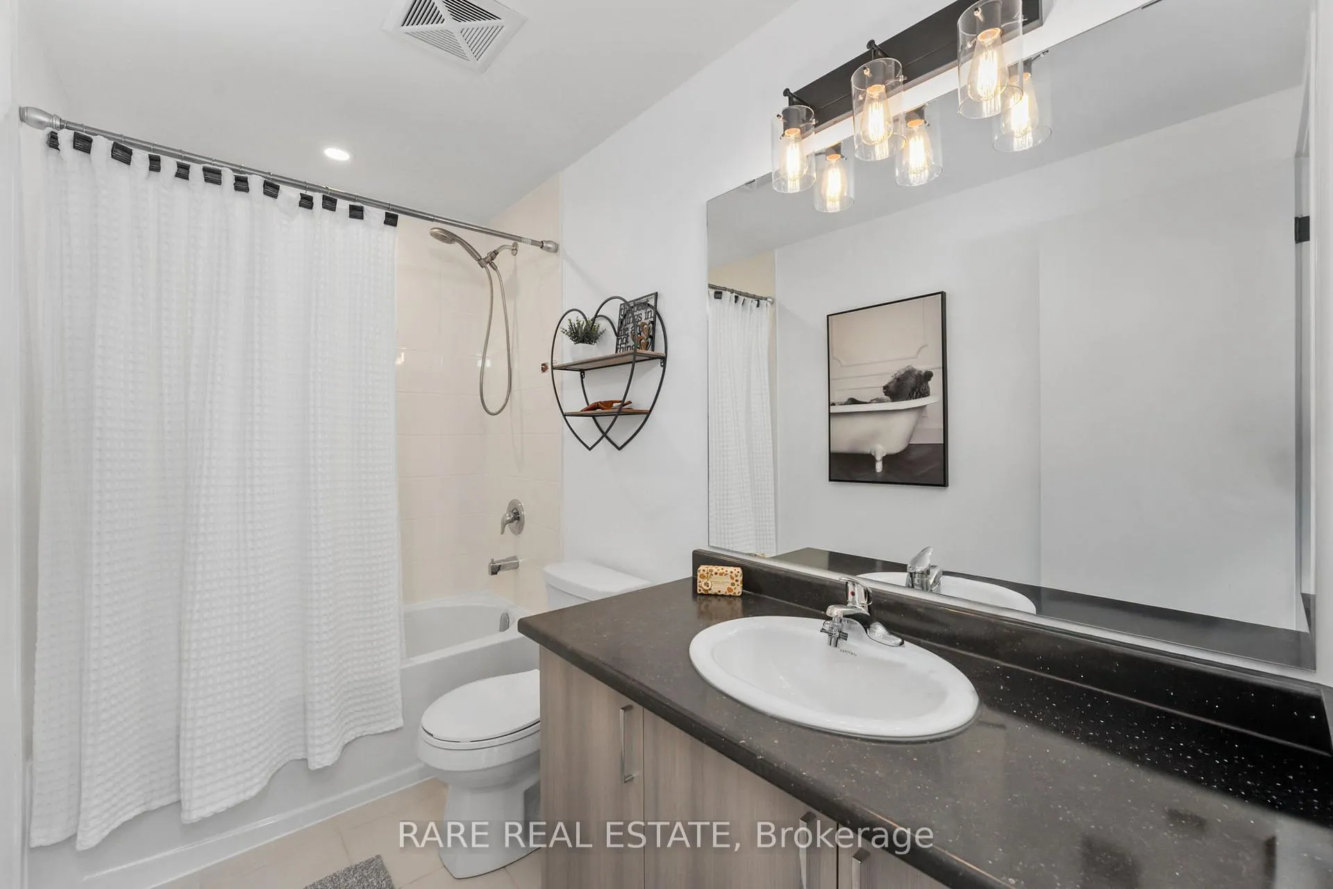 Photo 16 of Unit 506, 5 Chef Lane, Barrie, Rural Barrie Southeast — HOMEH