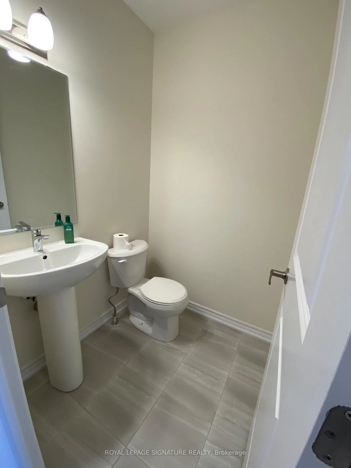 Photo 6 of 147 Gear Avenue, Erin — HOMEH