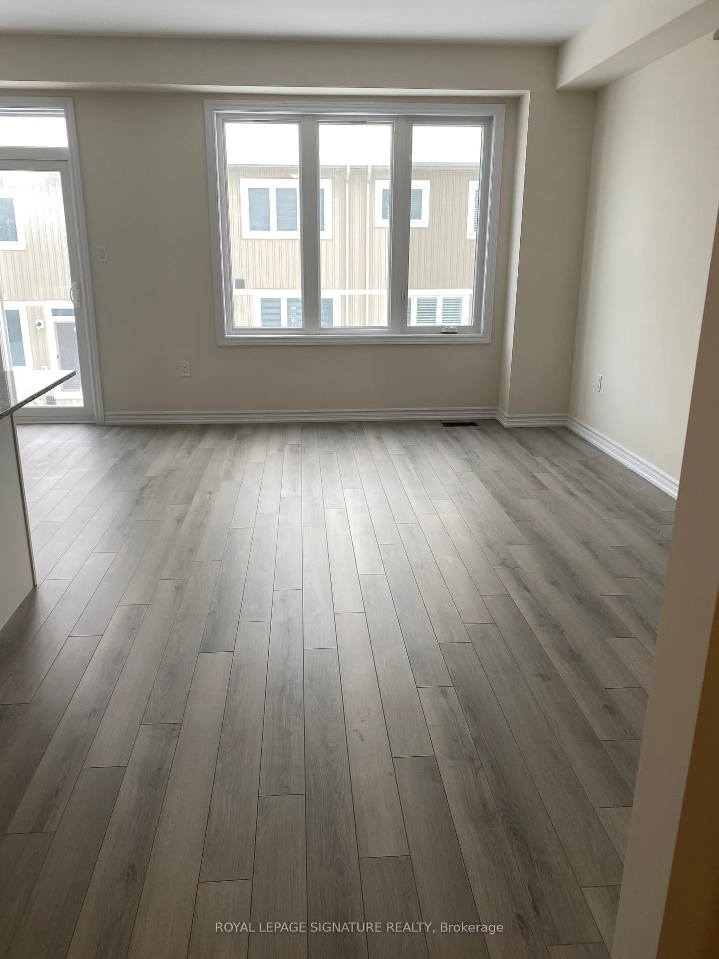 Photo 9 of 147 Gear Avenue, Erin — HOMEH