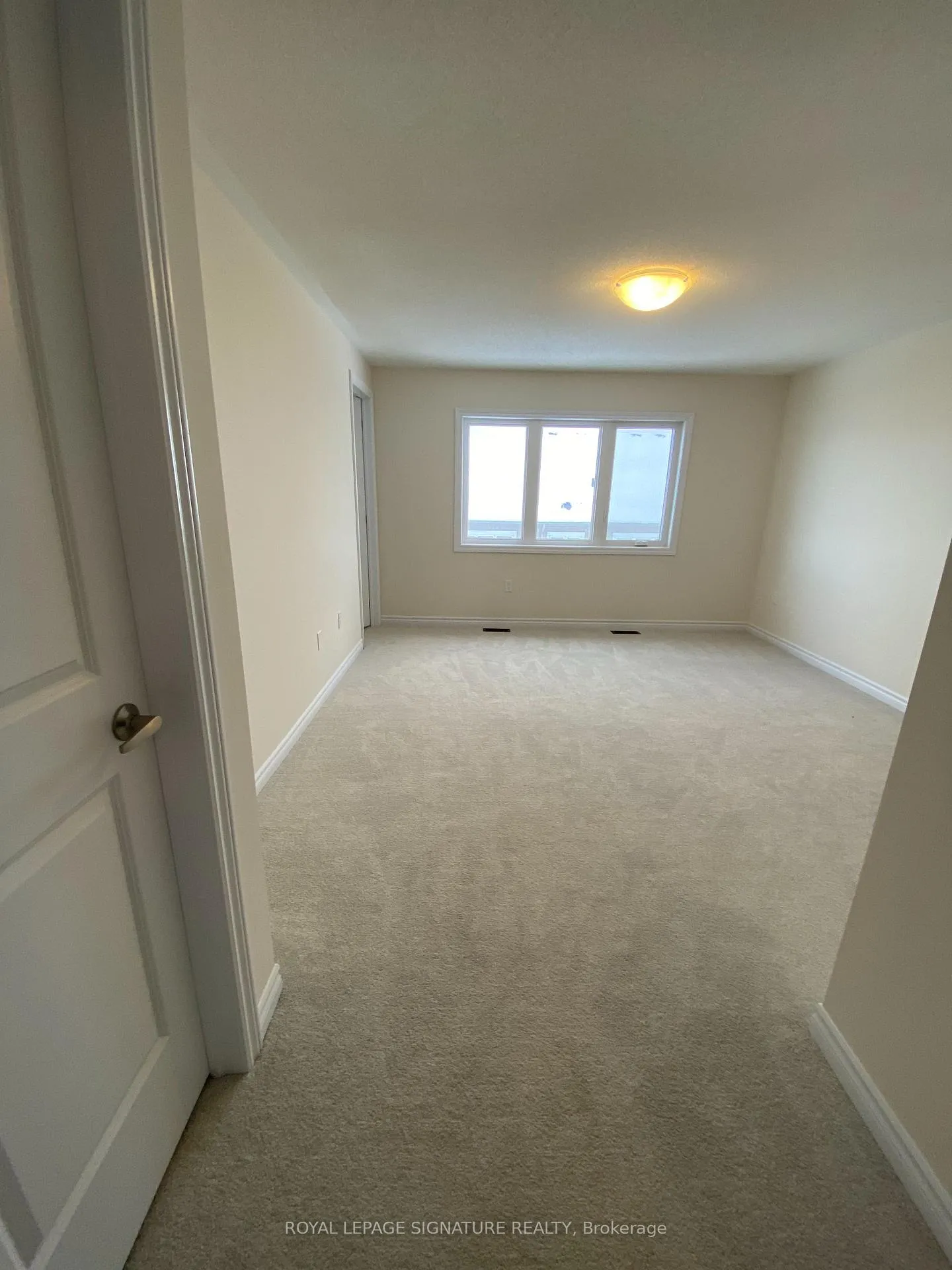Photo 18 of 147 Gear Avenue, Erin — HOMEH