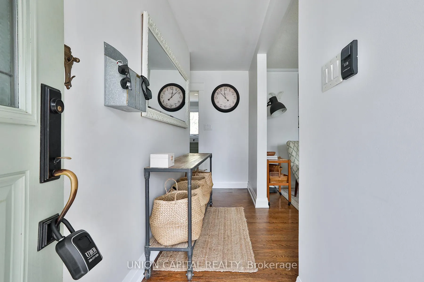 Photo 3 of 11 Sherwood Forest Drive, Markham, Bullock — HOMEH