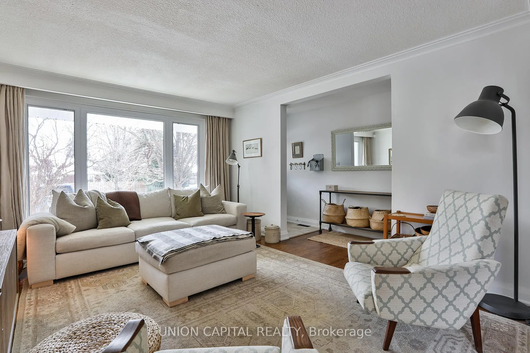 Photo 6 of 11 Sherwood Forest Drive, Markham, Bullock — HOMEH