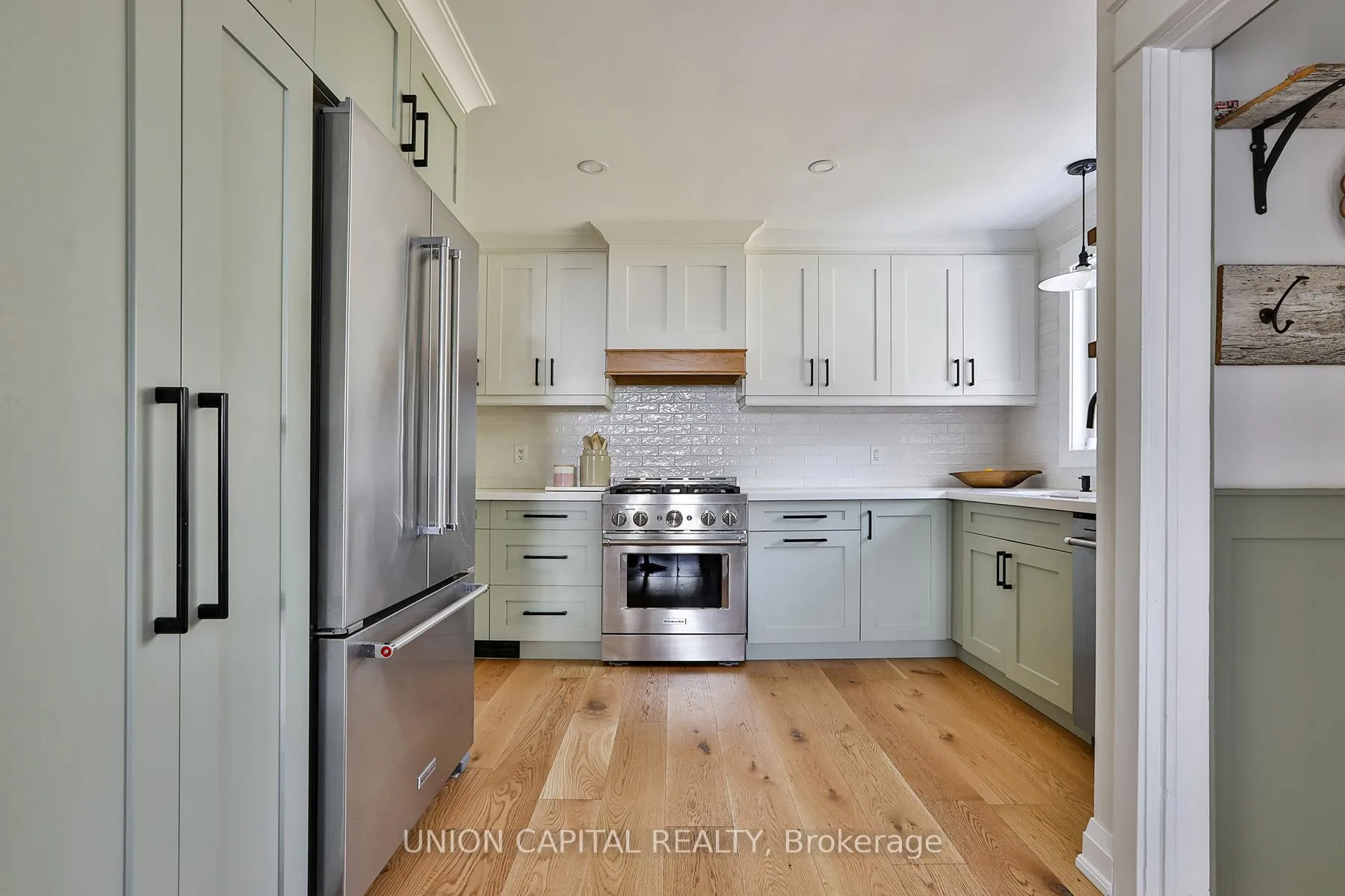 Photo 10 of 11 Sherwood Forest Drive, Markham, Bullock — HOMEH