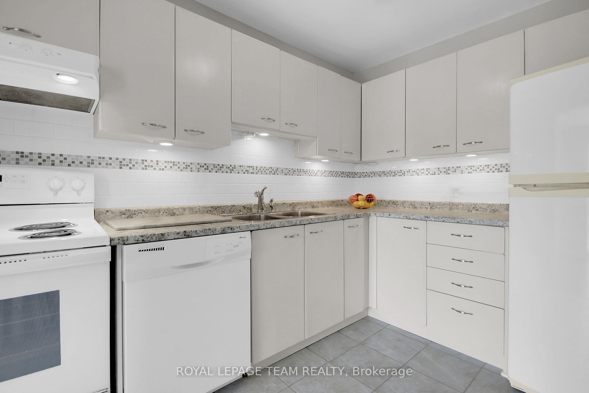 Photo 14 of Unit 204, 24 Townline Road W, Carleton Place — HOMEH